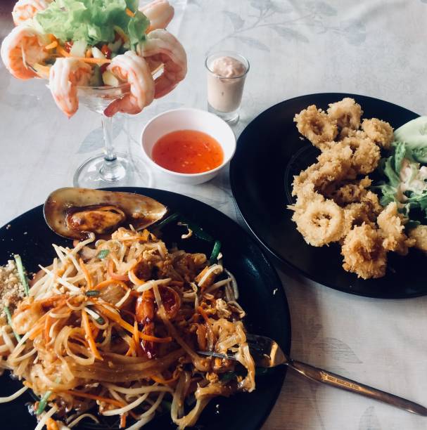 istock Overdose of prawns 1357160638