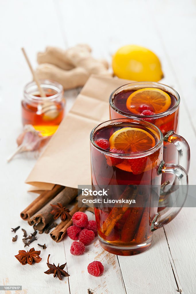 Framboise thé chaud en hiver - Photo de Gingembre - Épice libre de droits