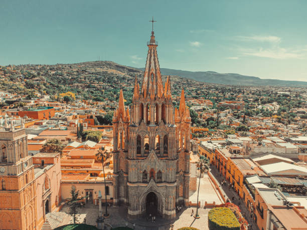 Catedral of San Miguel Allende, Guanajuato state, Mexico Orange teal colors for the beautiful Catedral of San Miguel Allende, one of the most beautiful city in the world morelos state stock pictures, royalty-free photos & images