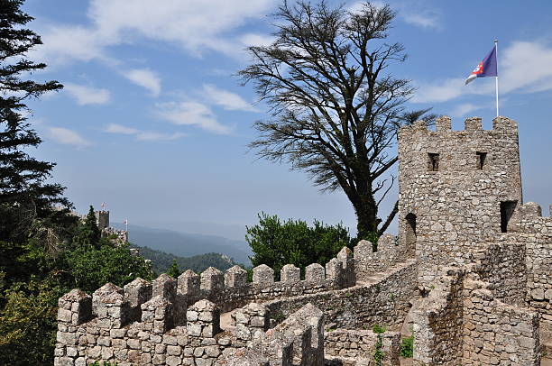 istock Medieval castle in Sintra / Castelo dos Mouros walls and tower 135726128