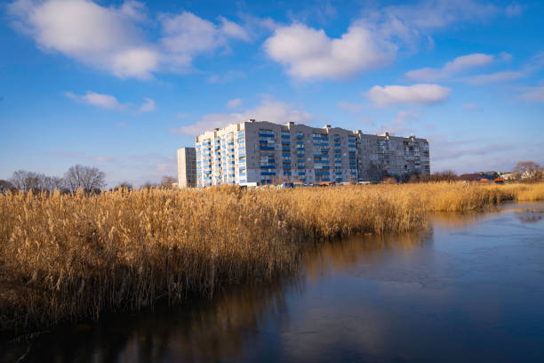 istock Golden autumn in Kremenchuk 1357263612