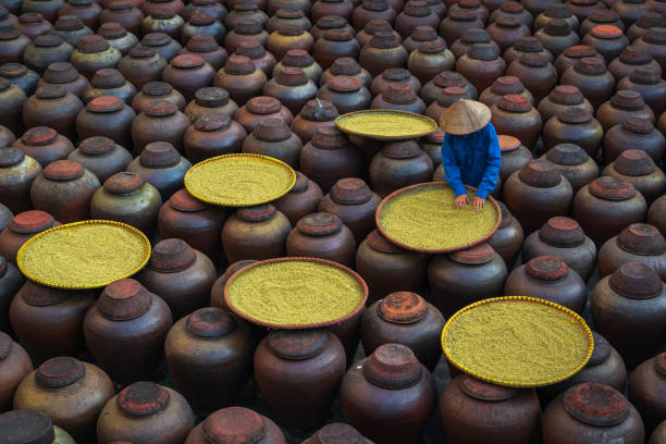 istock Making Ban sauce in Hung Yen 1357281789