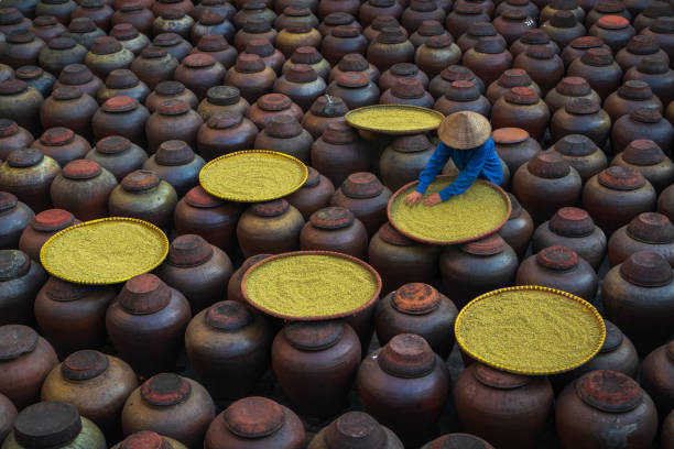 istock Making Ban sauce in Hung Yen 1357281798