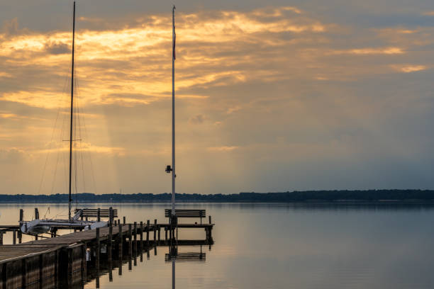 istock A bench on a jetty in Fluegelhorst, Lower Saxony, Germany 1357297006