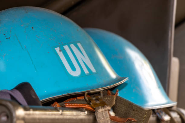 유엔 헬멧 - blue helmet 뉴스 사진 이미지