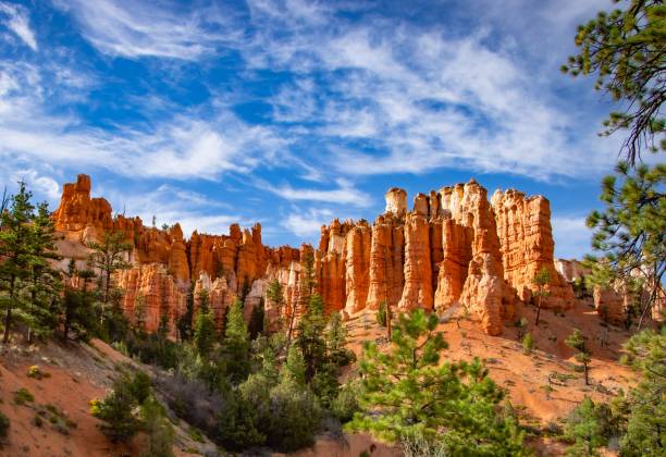 red rocks in utah - bryce canyon national park imagens e fotografias de stock