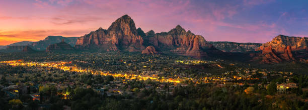 istock Sendona city with red rock background 1357315370