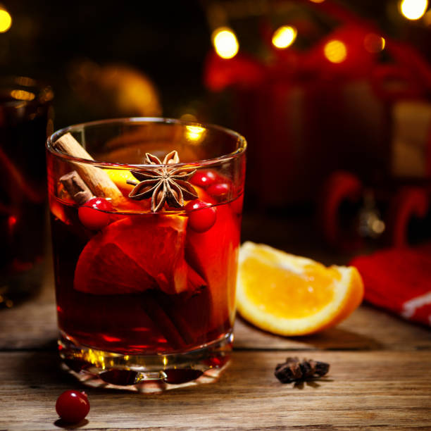 istock Mulled wine with oranges and spices. 1357326330