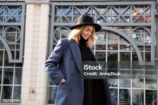 573,800+ Womens Outerwear Stock Photos, Pictures & Royalty-Free Images -  iStock
