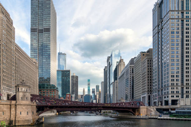 istock Chicago architecture along the Chicago River 1357344675