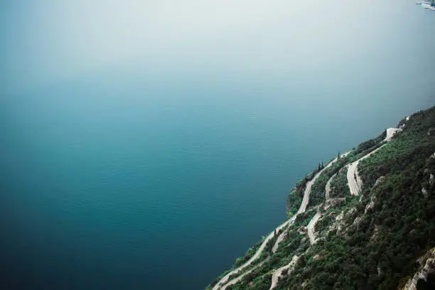 Photo of beautifull view on garda lake from terrazza del brivido