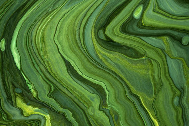 fondo de arte fluido abstracto verde oscuro y colores oliva. mármol líquido. pintura acrílica con degradado caqui. - green drink fotografías e imágenes de stock