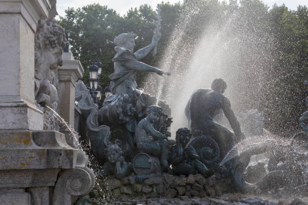 detail of the monument aux girondins (1894-1902) at bordeaux - monument aux girondins imagens e fotografias de stock