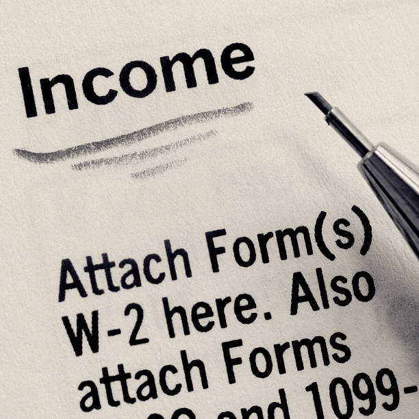 istock Income Underlined on U.S. Tax Form 135751063