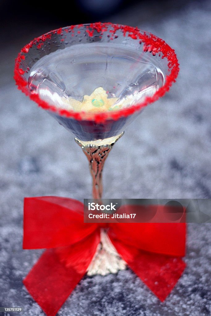 Леденец-трость мартини-Праздничный коктейль Рецепт - Стоковые фото Коктейль роялти-фри