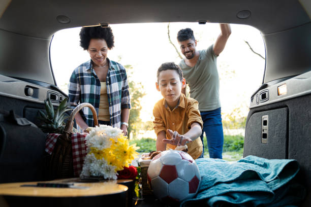 istock Weekend is a great day for a picnic 1357541889