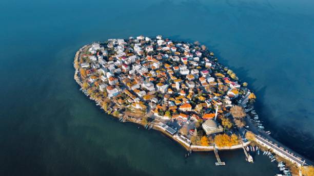 Photo of Gölyazi village in Uluabat Lake in Bursa, Turkey