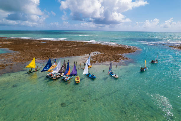 пляж порт галиньяс - nautical vessel coastline competitive sport competition стоковые фото и изображения