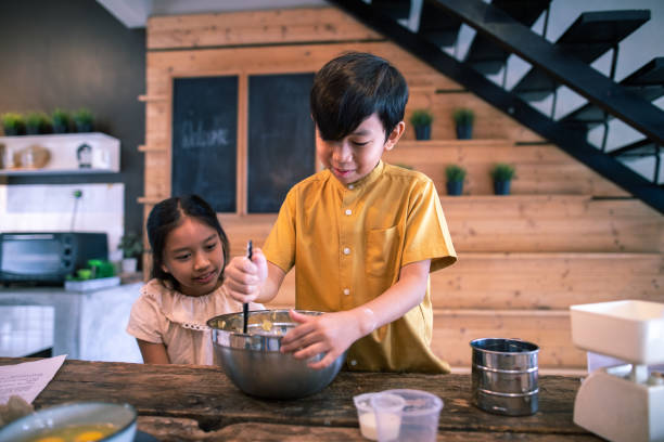 istock Now it's my turn to mix ingredients 1357590732