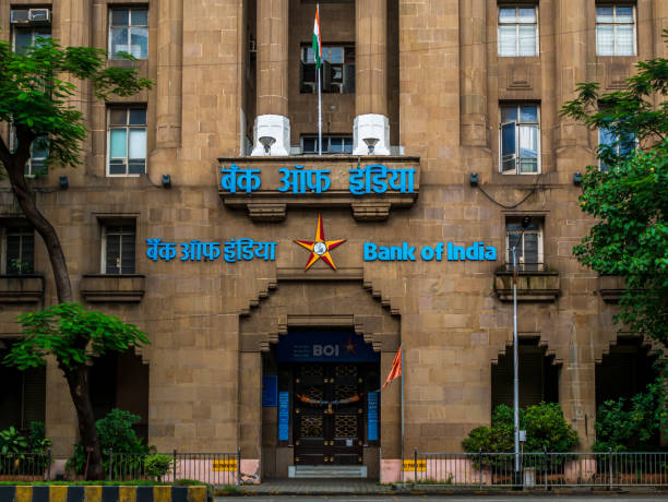 bank of india head office building built by british in south mumbai. colonial building. mumbai cityscape. - developing countries urban scene outdoors horizontal imagens e fotografias de stock