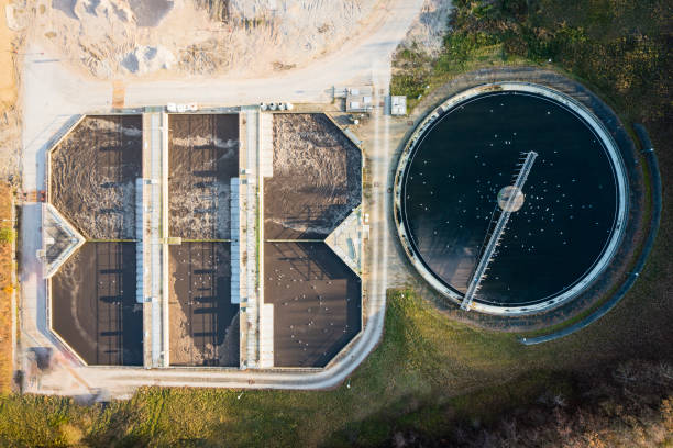 istock Sewage Treatment Plant 1357673297