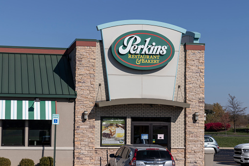 Noblesville - Circa November 2021: Perkins Family Restaurant and Bakery Location. Perkins is operated by Huddle House.