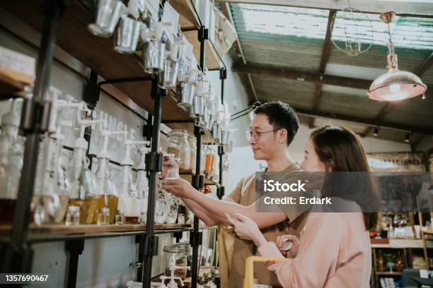 We Want To Refill The Shampoo For Tasting While Shopping In Sustainable Plastic Free Grocery Storestock Photo Stock Photo - Download Image Now
