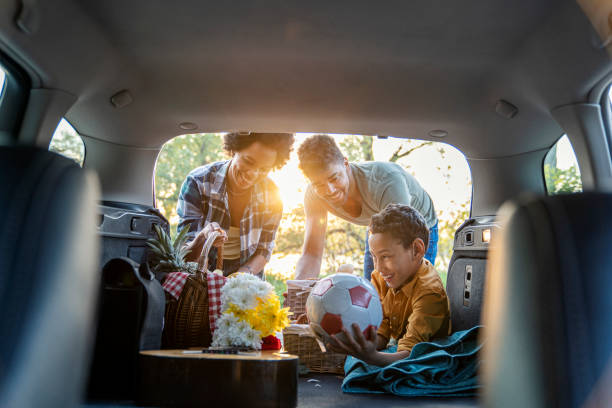 istock Weekend is a great day for a picnic 1357771032