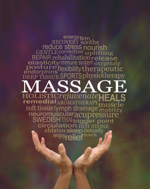 mots associés aux avantages de massage word circle - massage therapist massaging spa treatment relaxation photos et images de collection