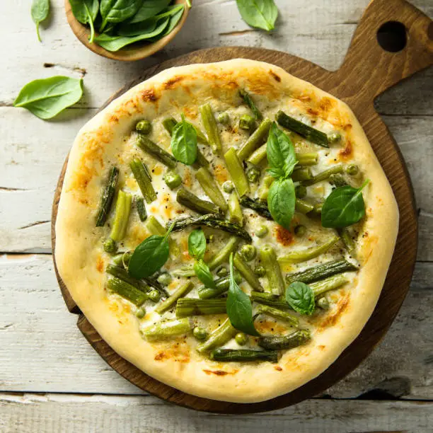 Photo of Pizza with pea and green bean