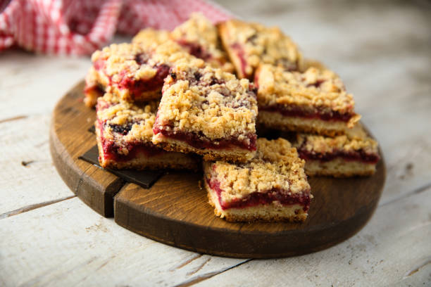 istock Berry squares with streusel 1357860865