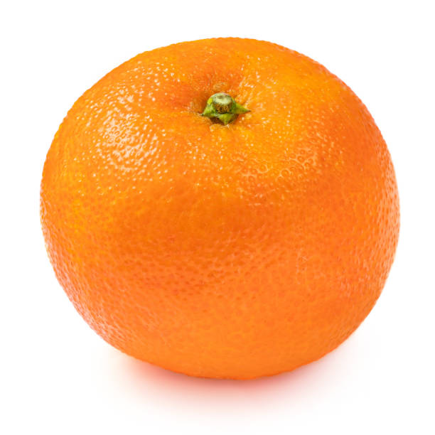 mandarino arancio frutti o mandarini isolati su sfondo bianco. mandarino fresco da vicino - arancia foto e immagini stock