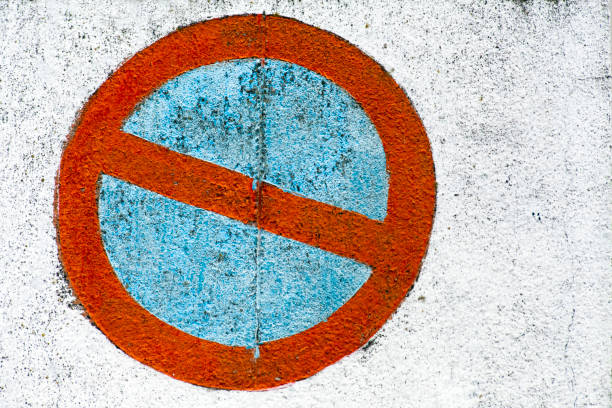 istock Old painted no parking road sign, retro style 1357867616