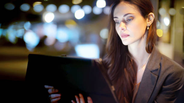 istock night working city life A 1357902039
