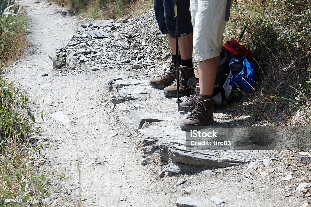 Walkers no caminho de Costa - Foto de stock de Adulto royalty-free