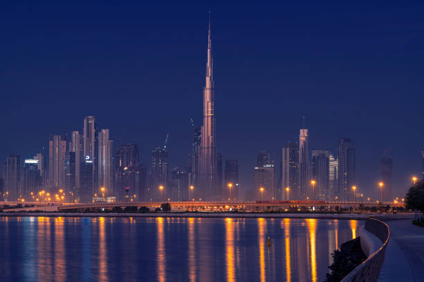 두바이 스카이라인 / 알 자다프 - dubai skyline panoramic united arab emirates 뉴스 사진 이미지