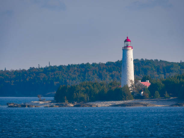 istock Cove Island Lighthouse 1357917264