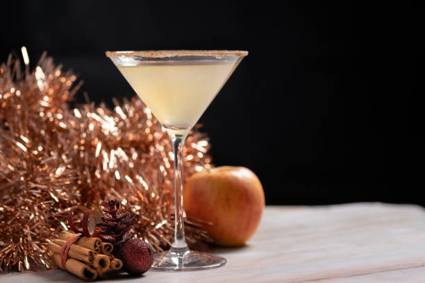istock Apple Cinnamon Martini Christmas Cocktail 1358065317