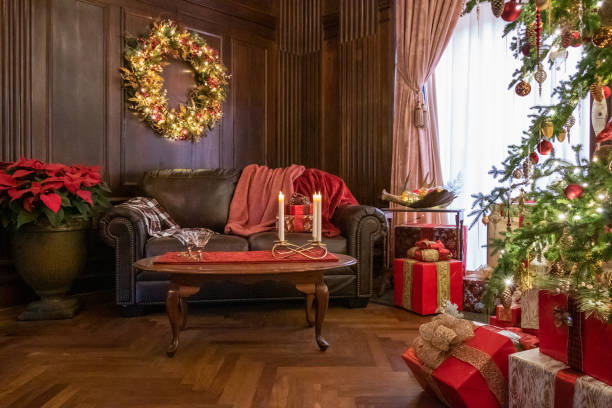 istock Living Room at Christmas 1358085852
