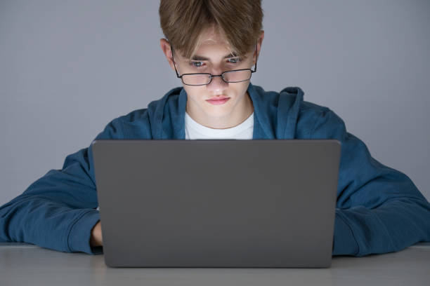 Student Thinking Pictures | Download Free Images on Unsplash