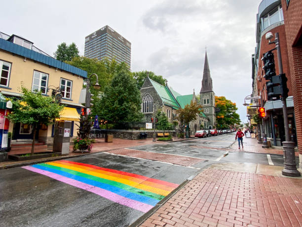 istock Colorful Old Quebec Street at Night 1358105316