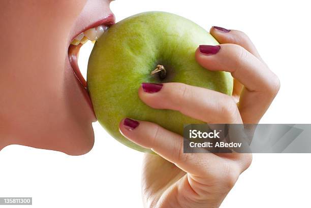 Gesundes Leben Stockfoto und mehr Bilder von Abnehmen - Abnehmen, Apfel, Auf die Lippe beißen