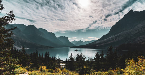 istock Hiking through epic mountain ranges in Montana 1358130132