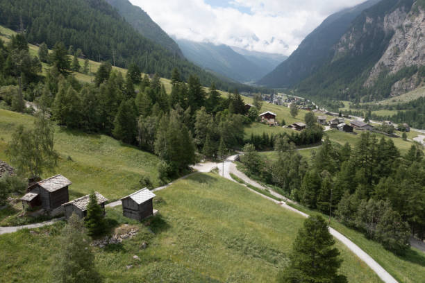 istock tach valley from aerial view 1358281011