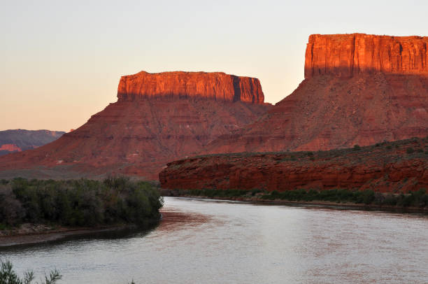 istock Red Rock Buttes at Sunset 1358339292