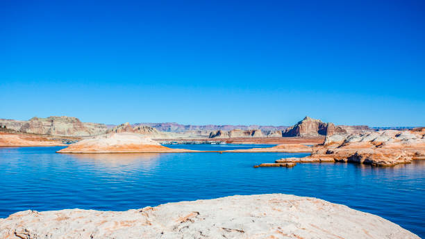 istock Lake Powell, Utah 1358370909