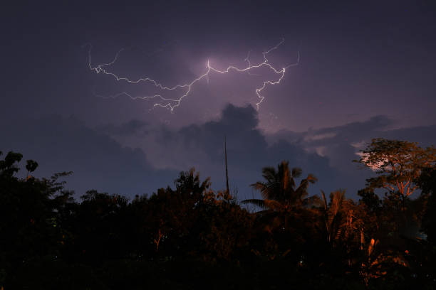 istock The light of thunder natural phenomenon 1358413172
