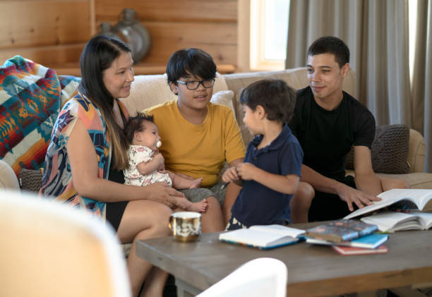 istock Meeting the New Baby 1358470209