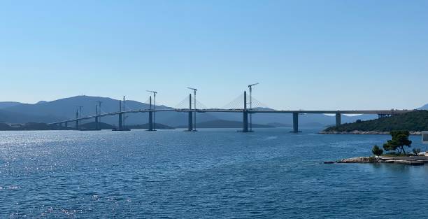 split county - dalmatia croatia - pelješac - bridge between the neum corridor and ploce - ploce imagens e fotografias de stock