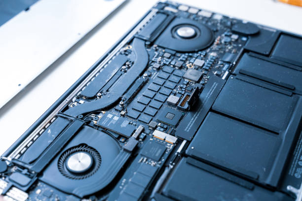 istock Maintenance pc. Maintenance repair engineer support. Computer technician service with laptop on hardware background. Electronic technology development concept. 1358602515